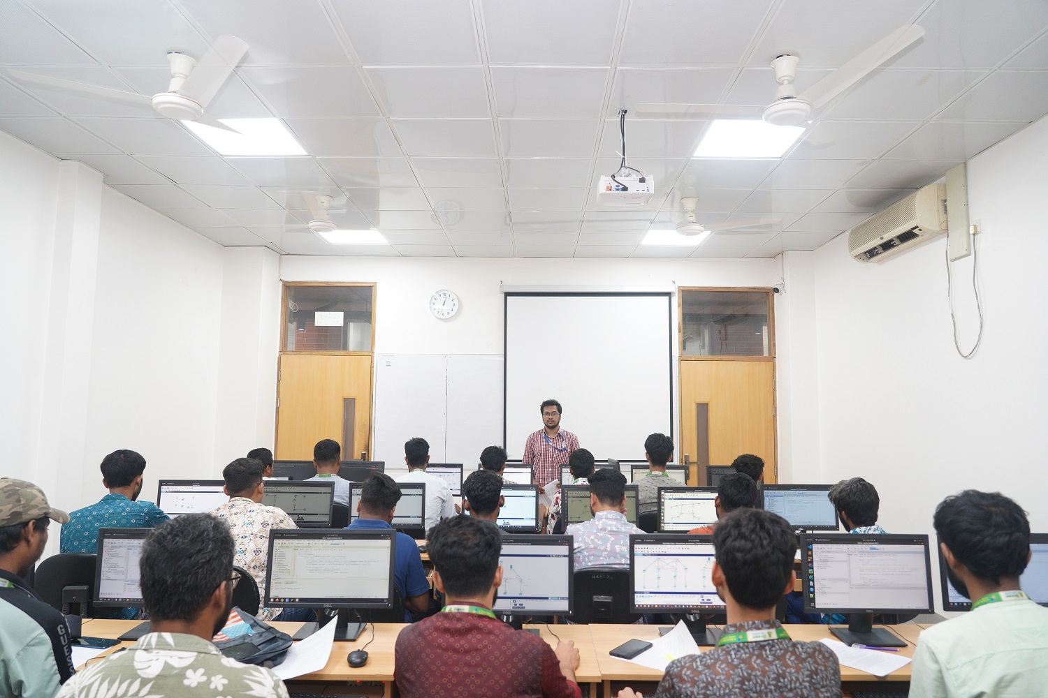 Artificial Intelligence & Machine Learning Lab